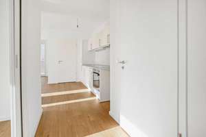 2 Zimmer mit EBK, Aufzug und sonnigem Balkon   – Allee der Kosmonauten 25a, 10315 Lichtenberg (Ortsteil), Berlin – Vorschaubild 8