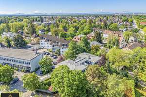 Traumwohnung mit zwei großen Dachterrassen nur 10-Gehminuten von der U- und S-Bahn entfernt – Die vollständige Adresse der Immobilie erhältst du vom Anbieter., 81825 Gartenstadt Trudering, München – Vorschaubild 60