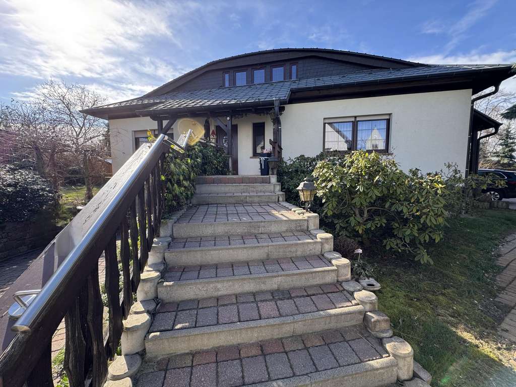 Immobilie in Bennewitz - Moderne Villa mit einzigartiger Ausstattung zu verkaufen im Speckgürtel von Leipzig - Bild 3