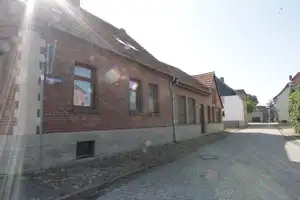 Ab aufs Dorf, Wohnhaus Denkmal (115 m²) + ehem. Tischler-Werkstatt+ Hof+ Garten+ Areal 615 m² ? – Quedlinburger Straße 19, 6458 Harz (Kreis) – Vorschaubild 4