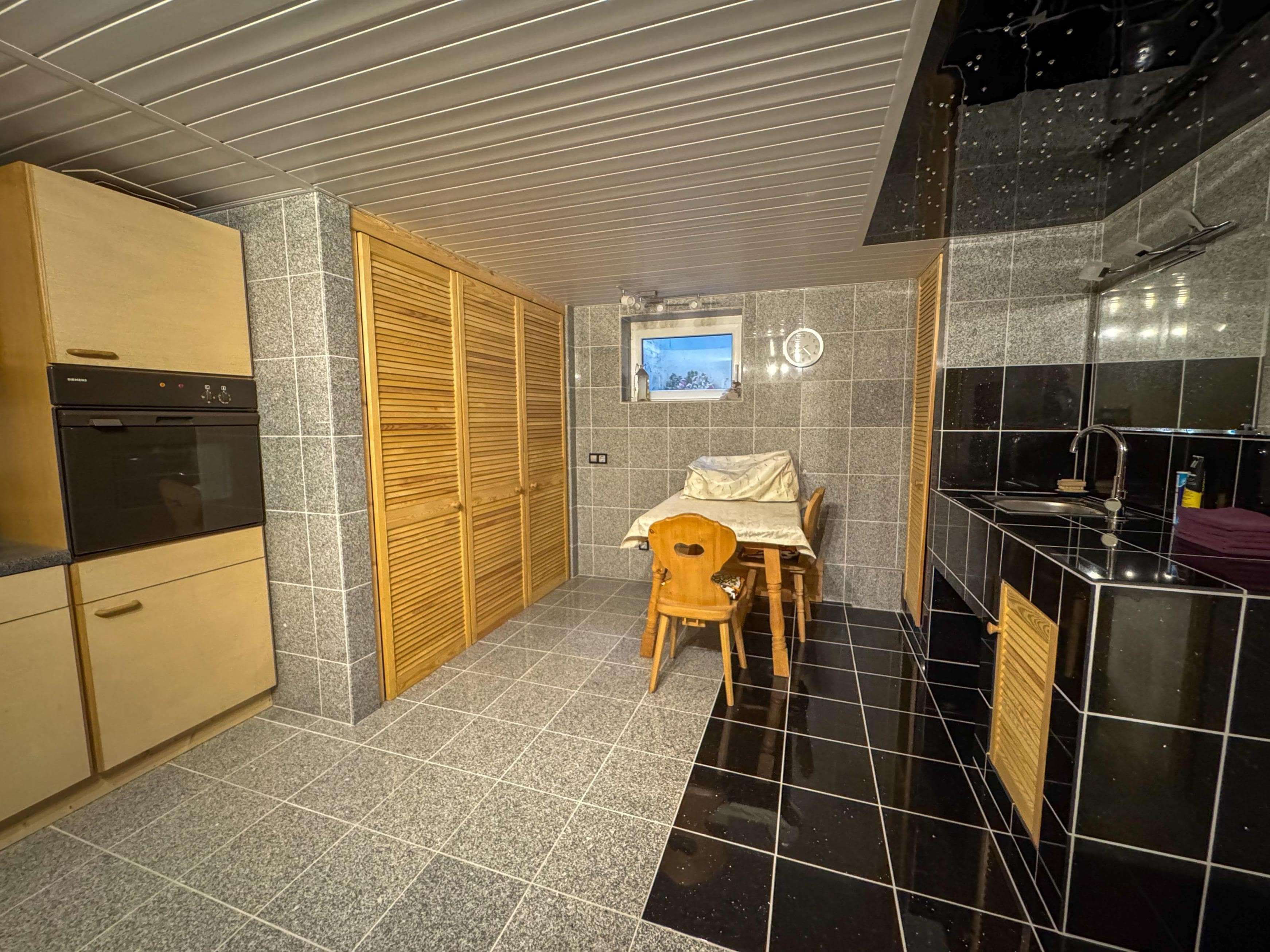 Immobilie in Bell - Maritimer Wohntraum mit Wellnessoase Innen & Außen - Bild 3