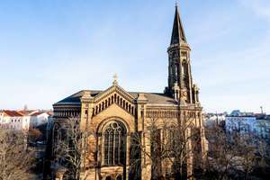 Ein saniertes Zuhause für Familie mit 4 Zimmern, Balkon & Blick auf die Zionskirche – Die vollständige Adresse der Immobilie erhältst du vom Anbieter., 10119 Mitte (Ortsteil), Berlin – Vorschaubild 4