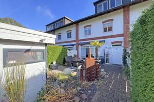 Lübeck : mod. Haus am Elbe-Lübeck Kanal mit TG-Stellplatz und Gartenhaus - Einziehen & Wohlfühlen – Die vollständige Adresse der Immobilie erhältst du vom Anbieter., 23560 Moisling, Lübeck – Vorschaubild 3
