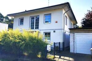 KfW70-Stadtvilla, Wärmepumpe, Photovoltaik, 5 Zi., 2 Bäder, Garage, Whirlpool -Familienparadies
 – Die vollständige Adresse der Immobilie erhältst du vom Anbieter., 14089 Kladow, Berlin – Vorschaubild 13