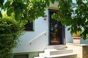 Nürnberg: Freistehendes Einfamilienhaus auf ca.  740 m² Grundstück. Nähe Birkenwaldklinik – Röthenbach West, Nürnberg, 90449 Nürnberg – Vorschaubild 2