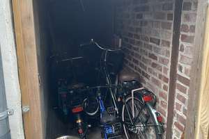 Wohnen mit besonderem Platzangebot – Kutscherhaus mit 3 Garagen und Garten – 40472 Rath, Düsseldorf – Vorschaubild 7