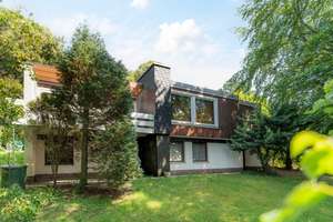 Panoramablick und Privatsphäre: Ihr Zuhause in privilegierter Lage am Loschwitzer Elbhang!