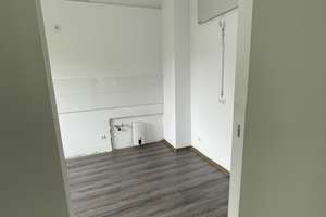 Frisch sanierte Wohnung im Herzen von Wuppertal – Germanenstraße 13, 42275 Oberbarmen, Wuppertal – Vorschaubild 2