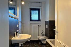 **Wohnhaus mit Doppelgarage und Garten im Grünen mit viel Platz** – Die vollständige Adresse der Immobilie erhältst du vom Anbieter., 54597 Burbach – Vorschaubild 7