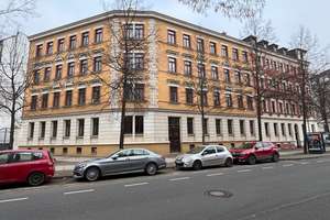 schöne 2-Zimmerwhg. in kernsaniertem Jugendstil