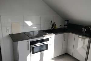 Lichtdurchflutete 2 - Zimmer Dachgeschosswohnung – Akazienstr. 5, 52080 Haaren, Aachen – Vorschaubild 4