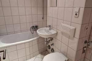 1 Zimmerwohmung mit Balkon (ohne Fahrstuhl) in Potsdam sucht neuen Mieter  – Zum Kahleberg 41, 14478 Waldstadt II, Potsdam – Vorschaubild 6