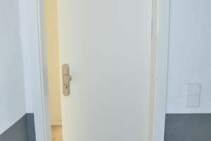 Zum Verlieben: 2,5 Raum Dachgeschosswohnung in Essen-Schonnebeck. Besser geht´s nicht! – Nachbarnweg 2, 45309 Schonnebeck, Essen – Vorschaubild 3