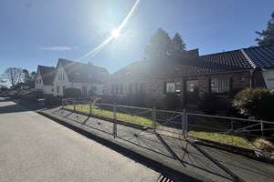 JA, zum Einfamilienhaus mit Einliegerwohnung  und  traumhaften Garten in begehrter Lage Nähe  – Die vollständige Adresse der Immobilie erhältst du vom Anbieter., 42719 Gräfrath, Solingen – Vorschaubild 3