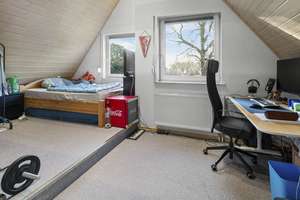 Modernisiertes Einfamilienhaus mit ca. 150 m² Wohnfläche in ruhiger Lage von Glückstadt! – Die vollständige Adresse der Immobilie erhältst du vom Anbieter., 25348 Glückstadt – Vorschaubild 25