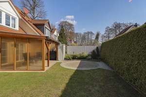 Reihenendhaus in Zeesen | wassernah | 100 m² Wfl. |
4 Zimmer | 335 m² Grdst. | Carport | ruhige Lag – Die vollständige Adresse der Immobilie erhältst du vom Anbieter., 15711 Königs Wusterhausen – Vorschaubild 15