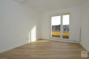 2-Zimmer-Dachgeschoß Wohnung mit großer Terrasse in Oberbilk – Düsseldorf – Vorschaubild 10