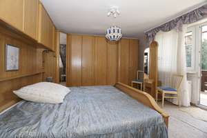 Geräumiges, gepflegtes EFH, Garten, Garage, Balkon, Terrasse – Die vollständige Adresse der Immobilie erhältst du vom Anbieter., 67269 Grünstadt – Vorschaubild 9