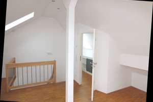 Viel Licht und Gemütlichkeit vereint! Moderne Maisonettewohnung mit Balkon in Bredeney. – Die vollständige Adresse der Immobilie erhältst du vom Anbieter., 45133 Bredeney, Essen – Vorschaubild 13