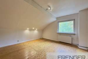 Freistehendes Einfamilienhaus mit viel Potenzial in Velbert-Neviges – Die vollständige Adresse der Immobilie erhältst du vom Anbieter., 42553 Neviges, Velbert – Vorschaubild 9