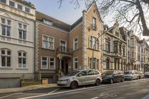 Historische Stadtvilla in bester Lage – Die vollständige Adresse der Immobilie erhältst du vom Anbieter., 41460 Innenstadt, Neuss – Vorschaubild 1