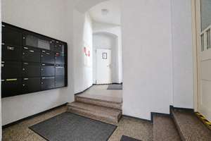 Großzügig und hell: 3-Zimmer-Altbauwohnung im Vorderen Westen – 34119 West, Kassel – Vorschaubild 4