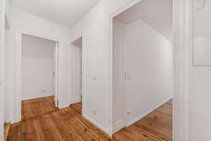Willkommen in Ihrem neuen Zuhause – einem Ort, der Komfort, Wärme und Lebensqualität vereint – Halskestraße 3, 12167 Steglitz, Berlin – Vorschaubild 10