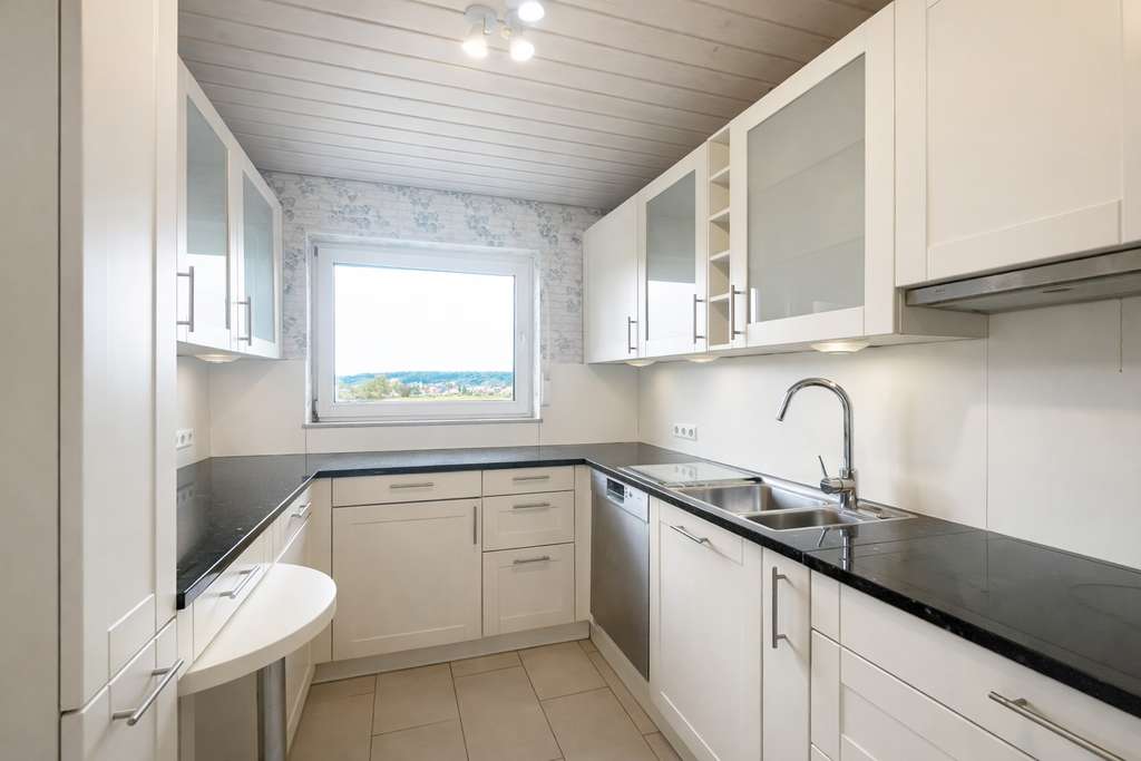 Immobilie in Riederich - Familienglück auf allen Ebenen: Sonnige Doppelhaushälfte mit Garten, flexiblem Wohnkonzept & PV-Anla - Bild 3