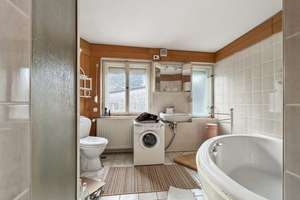 Property thumbnail 9