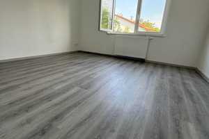 Preiswertes, vollständig renoviertes 7-Raum-Einfamilienhaus in Oberndorf am Neckar – Aspenweg 44, 78727 Rottweil (Kreis) – Vorschaubild 2