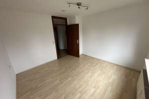 Gemütliche 2-Zi. EG-Wohnung mit Garten + Tiefgaragenstellplatz in ruhiger Wohnlage in HN-Horkheim – Heilbronner Weg 26, 74081 Horkheim, Heilbronn – Vorschaubild 10