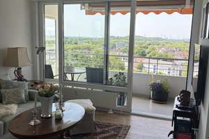 Schöne Wohnung mit großem Eckbalkon in Süd-Westlage in Gelsenkirchen, Stadtgarten-Residenz