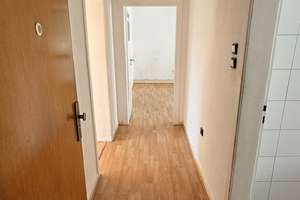 4 Zimmerwohnung mit Balkon – Schmitzstraße 6, 45143 Altendorf, Essen – Vorschaubild 2
