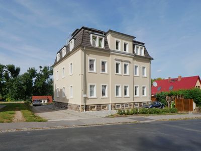 Balkon - Laminat - Kamin - Wanne/Dusche - Gäste-WC - 2 Stellplätze - 4 Zimmer Wohnung Freital kaufen
