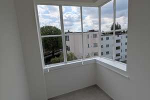 Helle 2 Zimmer Wohnung nahe Kurt-Schumacher-Platz sucht neue Mieter! – Swakopmunder Str. 44, 13351 Wedding, Berlin – Vorschaubild 2