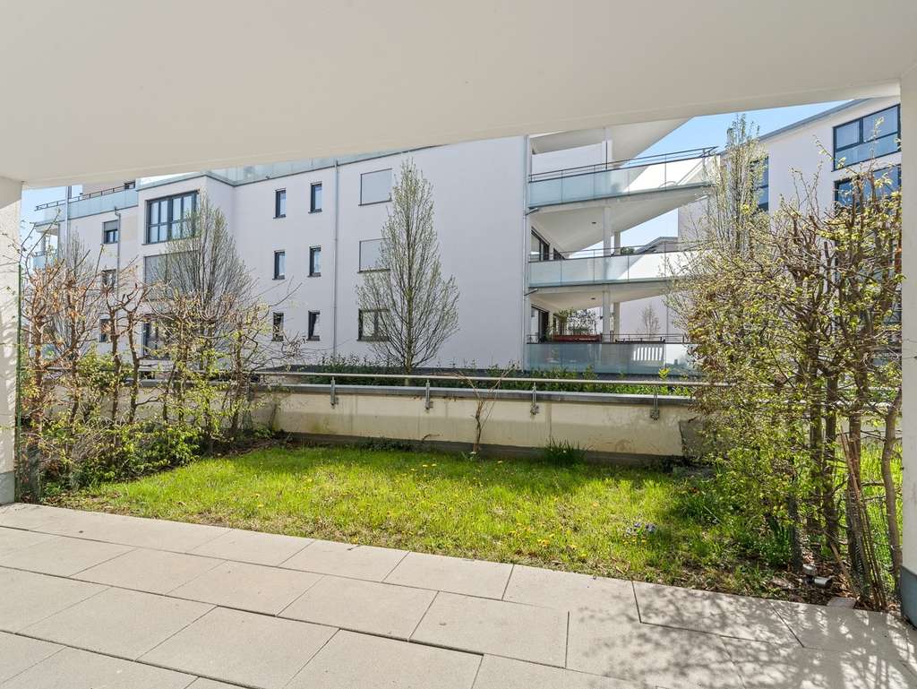 In ruhiger Südlage - in der neuen Mitte
moderne 3 Zimmerwohnung mit kleinem Garten
