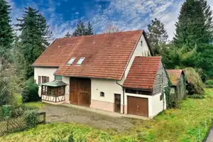 Bauernhaus mit 4.500 m² - ideal für Pferdehaltung. – Zollernalbkreis – Vorschaubild 1