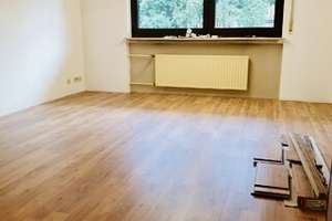 Gepflegtes 3-Parteien MFH in ruhiger Lage – Die vollständige Adresse der Immobilie erhältst du vom Anbieter., 64409 Messel – Vorschaubild 3