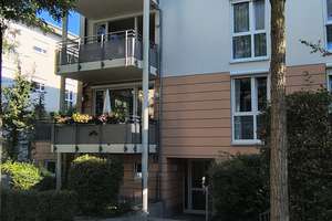 Helle ruhige 3-Zimmer-Wohnung mit Balkon in Obermenzing