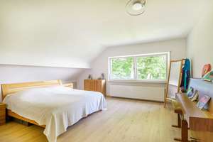 Viel Platz für die ganze Familie! Modernisiertes 1-2 Familienhaus in toller Waldrandlage – Die vollständige Adresse der Immobilie erhältst du vom Anbieter., 76275 Ettlingen – Vorschaubild 12