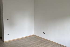 2 1/2 Zimmer Wohnungen mit Balkon im EG in Gelsenkirchen-Bulmke-Hüllen – Gotenstr. 4, 45888 Bulmke-Hüllen, Gelsenkirchen – Vorschaubild 2