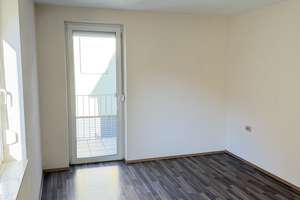Jetzt Chance nutzen: 75 m² 3-Zimmer-Wohnung im Zentrum von Stammheim mit großem Potenzial – Die vollständige Adresse der Immobilie erhältst du vom Anbieter., 70439 Stammheim-Mitte, Stuttgart – Vorschaubild 5