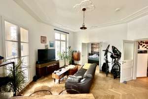 Exklusive helle 2-Raum-Wohnung, mit EBK in einem kernsanierten MFH, in der Südvorstadt von Leipzig