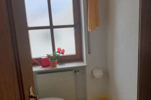 Einfamilienhaus mit 8 Zimmern und Garage in Schöllnach – Rosenweg 1, 94508 Schöllnach – Vorschaubild 11