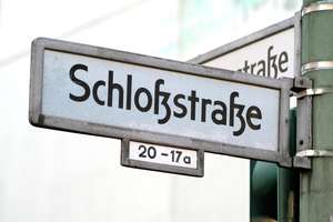 Freistehendes Einfamilienhaus in begehrter Lage – Die vollständige Adresse der Immobilie erhältst du vom Anbieter., 12209 Lichterfelde, Berlin – Vorschaubild 21