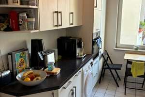 4,5 Zimmer mit neuwertigem Bad und EBK mit großem Sonnenbalkon !!! – 30173 Südstadt, Hannover – Vorschaubild 19