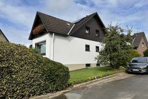 Hiddenhausen - EFH mit Einliegerwohnung – Die vollständige Adresse der Immobilie erhältst du vom Anbieter., 32120 Hiddenhausen – Vorschaubild 3