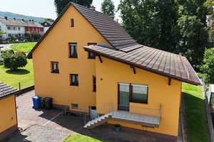 Mitten in Michelstadt und trotzdem ruhig gelegen, schönes Einfamilienhaus mit Doppelgarage – Odenwaldkreis – Vorschaubild 5