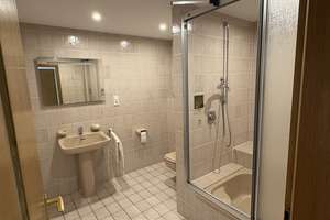 Großzügiges Appartement mit beeindruckender Loggia in Rumeln-Kaldenhausen – Die vollständige Adresse der Immobilie erhältst du vom Anbieter., 47239 Rumeln-Kaldenhausen, Duisburg – Vorschaubild 11
