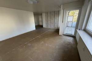große 4-Zimmerwohnung (Eigenkapital notwendig) – Oelkerstraße 10, 33699 Stieghorst, Bielefeld – Vorschaubild 2